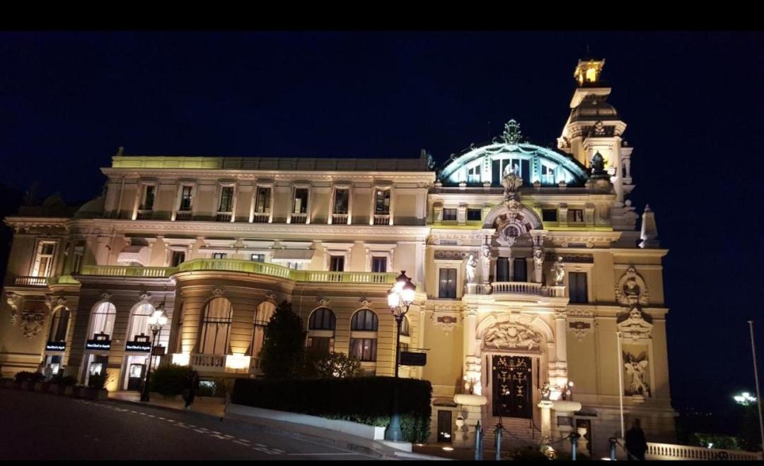Direct Monaco Studio Devant Piscine Босолей Номер фото